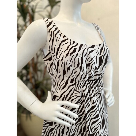 ZEBRA Print Sheath Shift Dress Sz 12 Smocked Front Sleeveless Animal Bubble Hem - Picture 2 of 13